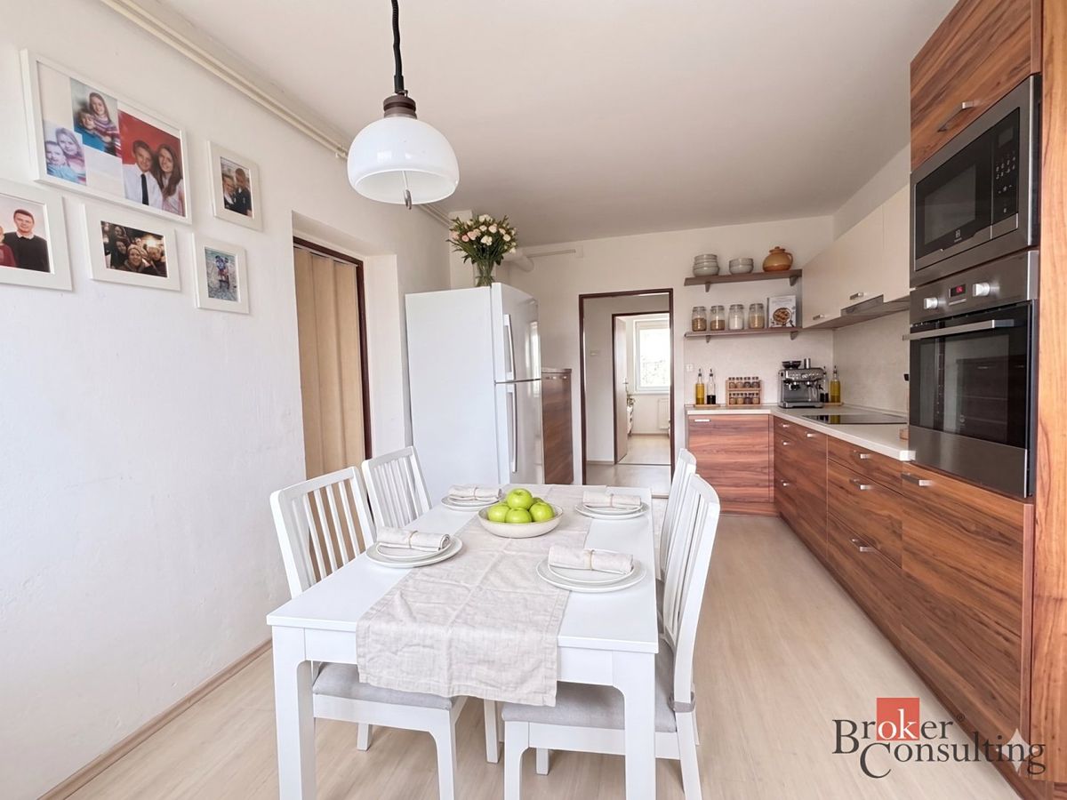 Prodej bytu 2+1 56 m² – fotografie 2