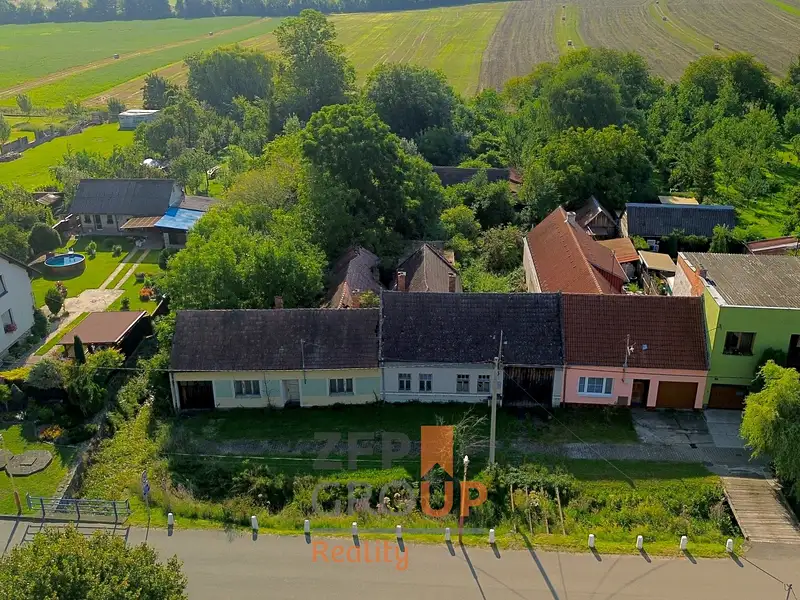 Prodej stavebního pozemku 1394 m², Malá Vrbka – náhled fotky 3