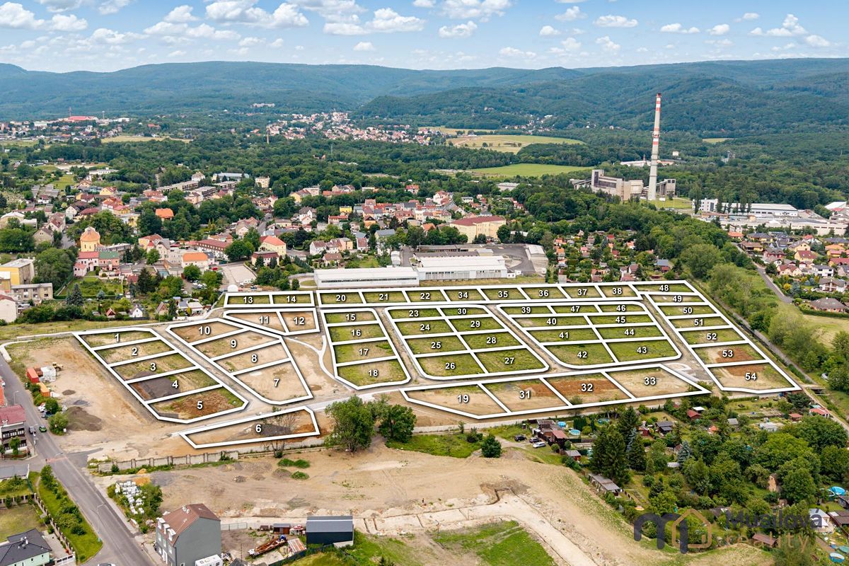Prodej stavebního pozemku 822 m², Novosedlice – fotka 1 z 3