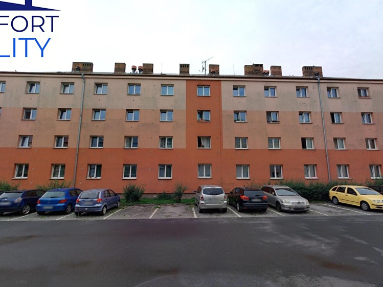 Prodej komerčního prostoru, 1 667 m² (2 z 24)