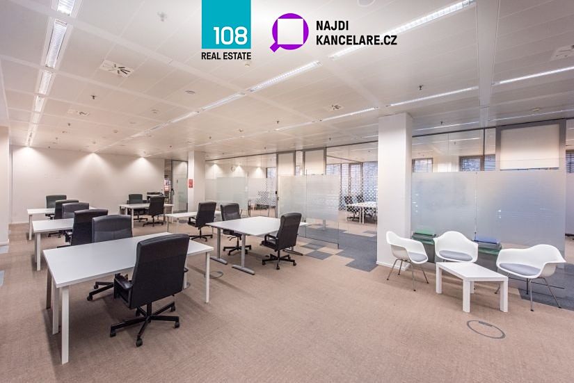 Pronájem kanceláře 1577 m² – fotografie 4