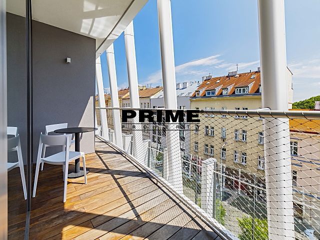 Pronájem bytu 2+kk 62 m²