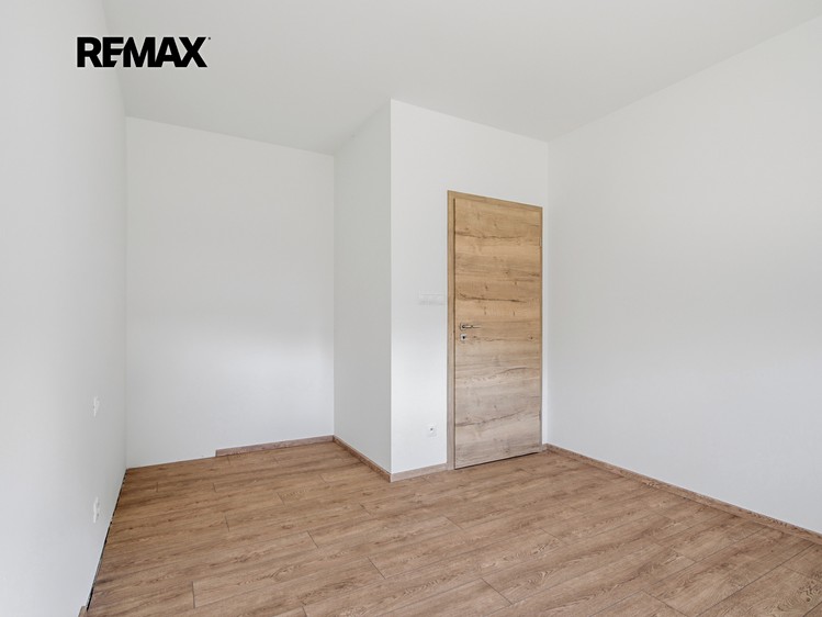 Будинок на продаж, 85 м² (10 з 37)