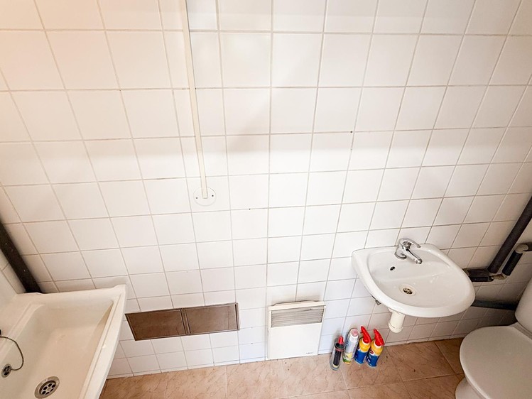 Комерційне приміщення в оренду, 25 м² (7 з 11)