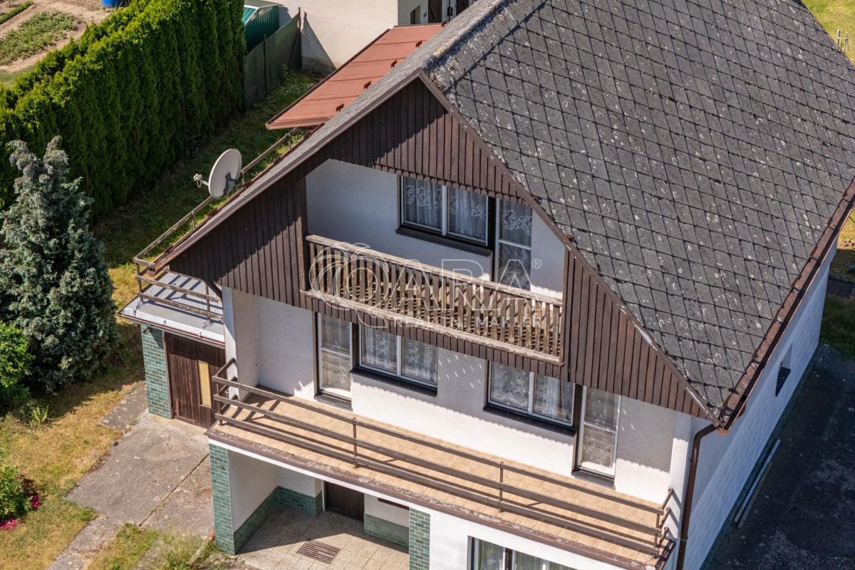 Prodej rodinného domu 189 m², pozemek 872 m²