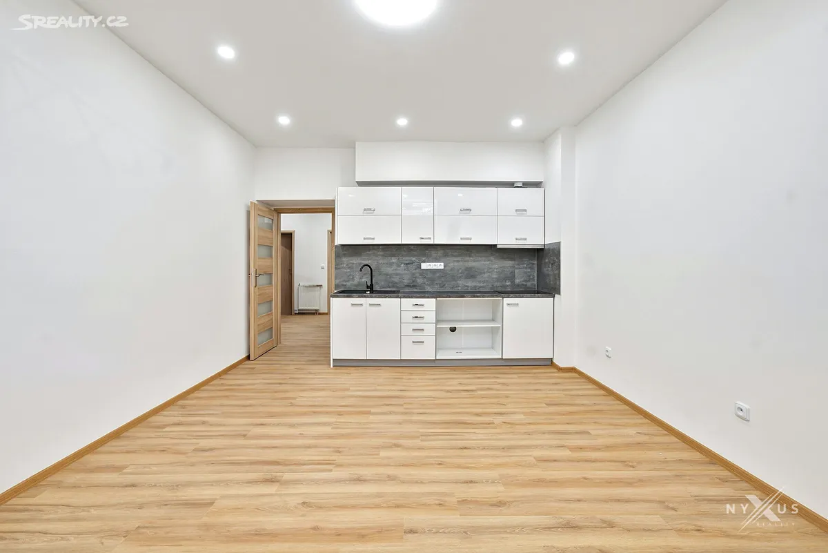 Prodej bytu 2+kk 61 m² – pohled 4