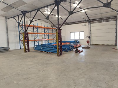 Pronájem skladového prostoru 632 m²