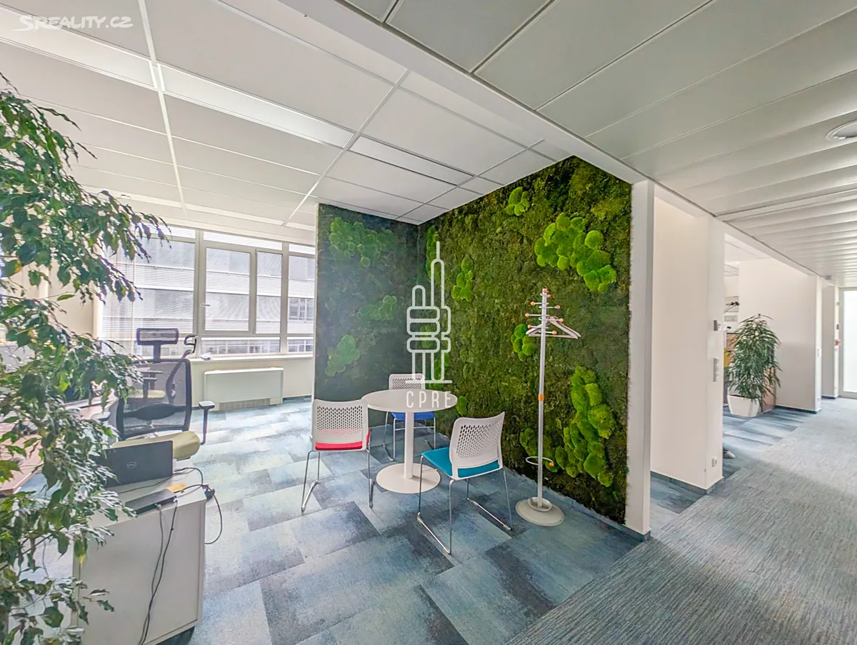 Pronájem kanceláře 401 m² – pohled 3
