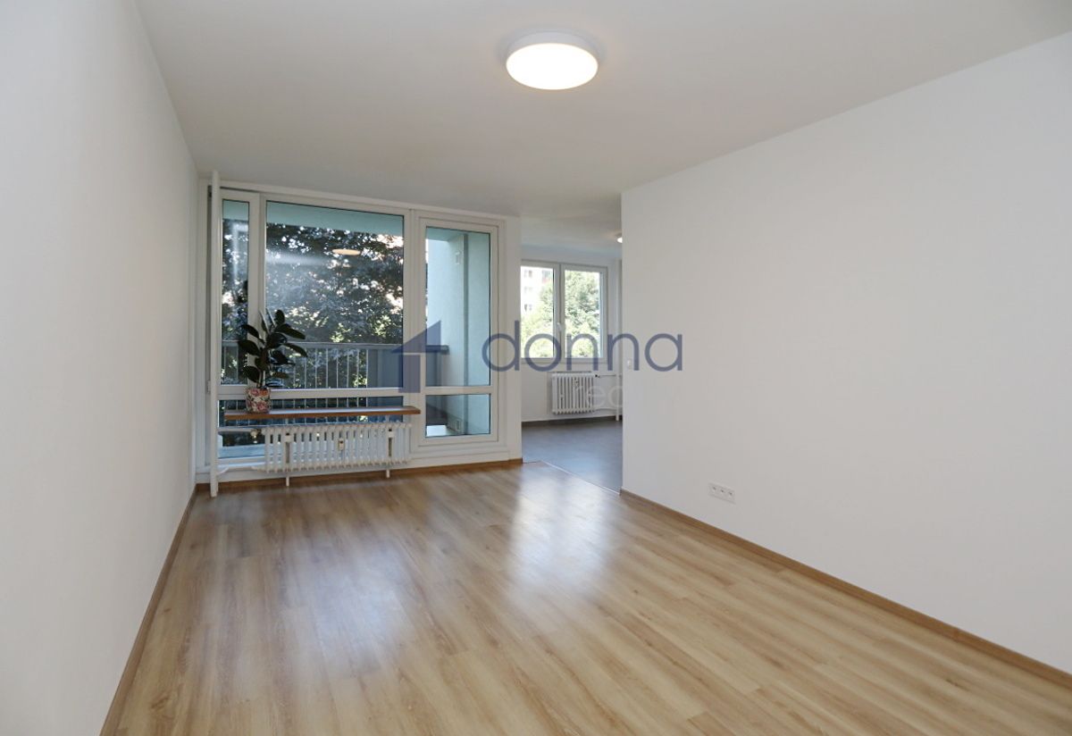 Pronájem bytu 2+1 64 m²