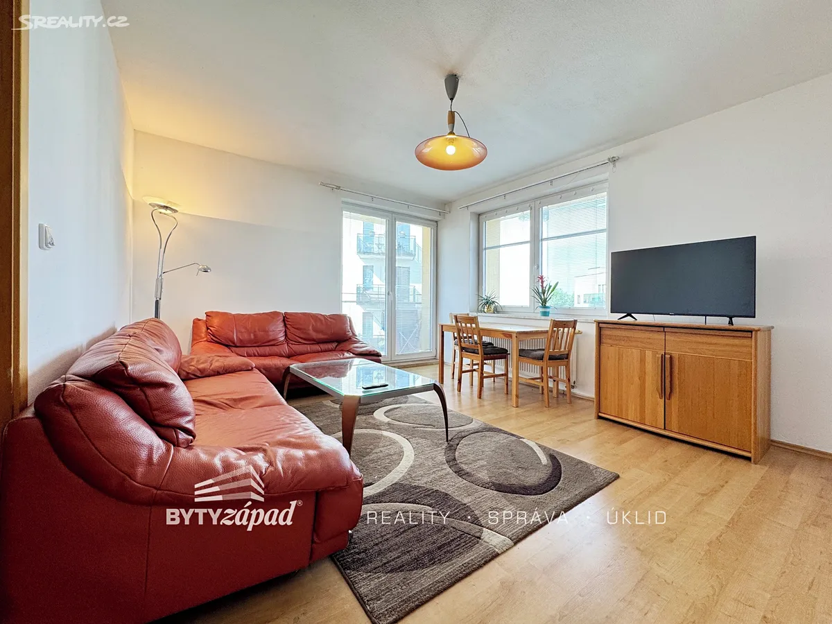 Pronájem bytu 3+1 90 m², Plzeň