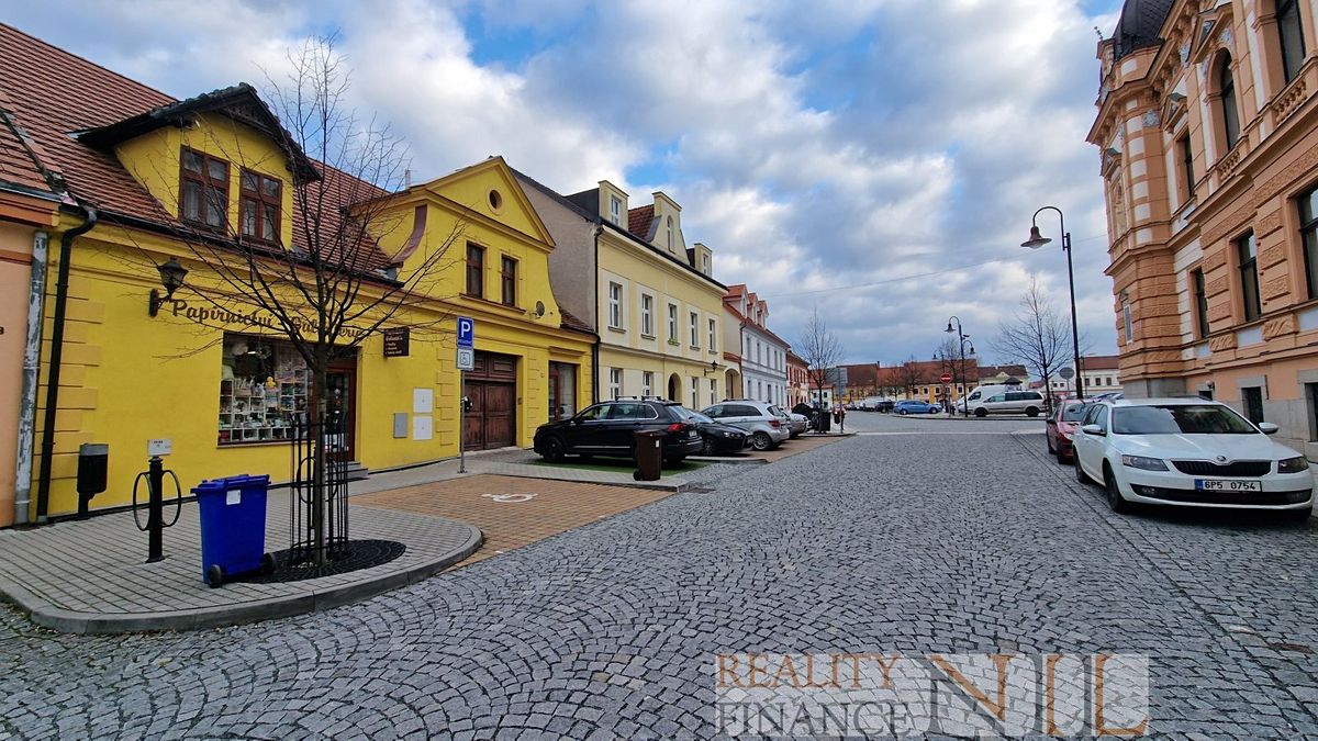Pronájem obchodního prostoru 79 m² – fotografie 2