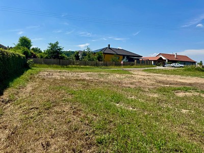 Prodej  stavebního pozemku 1 052 m²