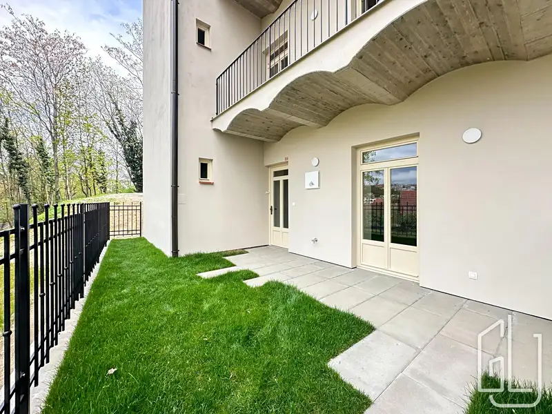 Prodej bytu 1+kk 34 m², Praha – náhled fotky 3
