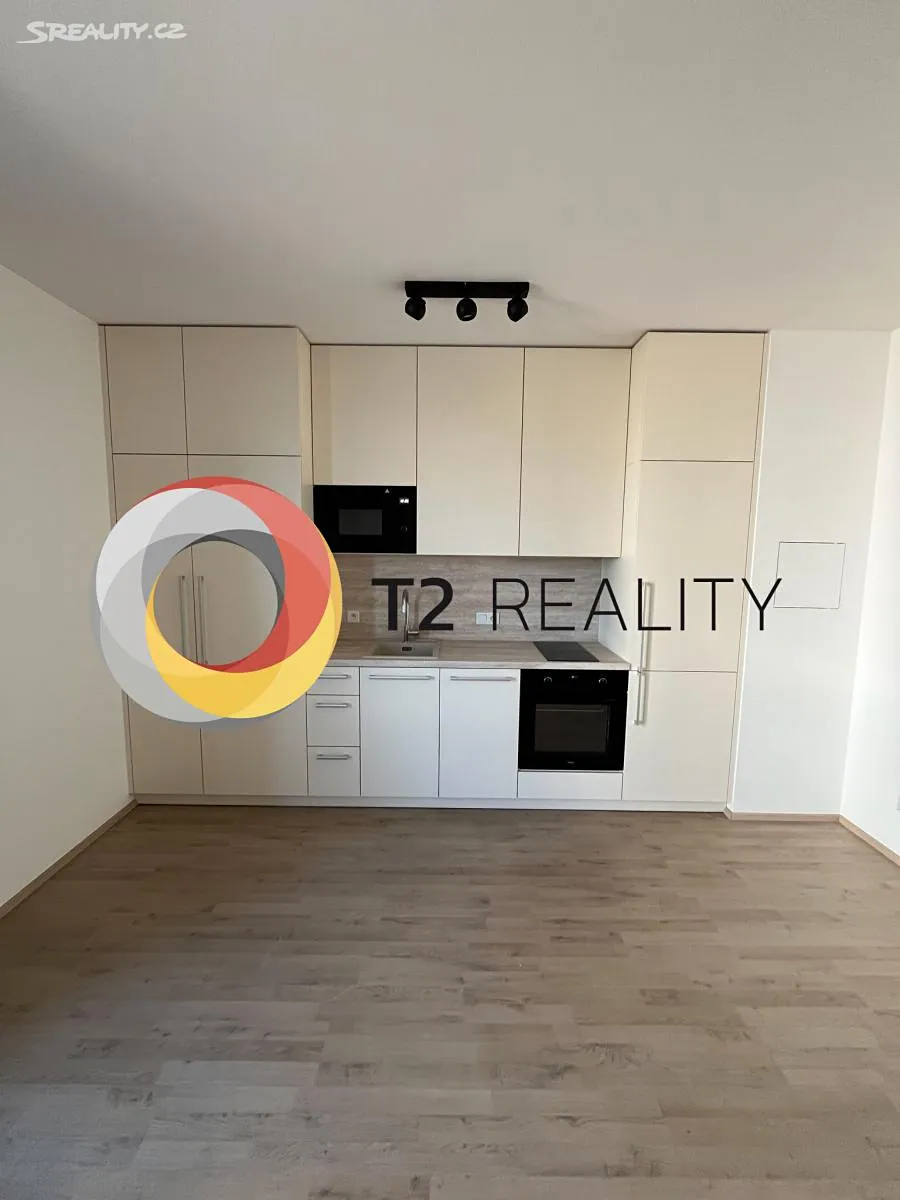 Pronájem bytu 1+kk 28 m², Plzeň