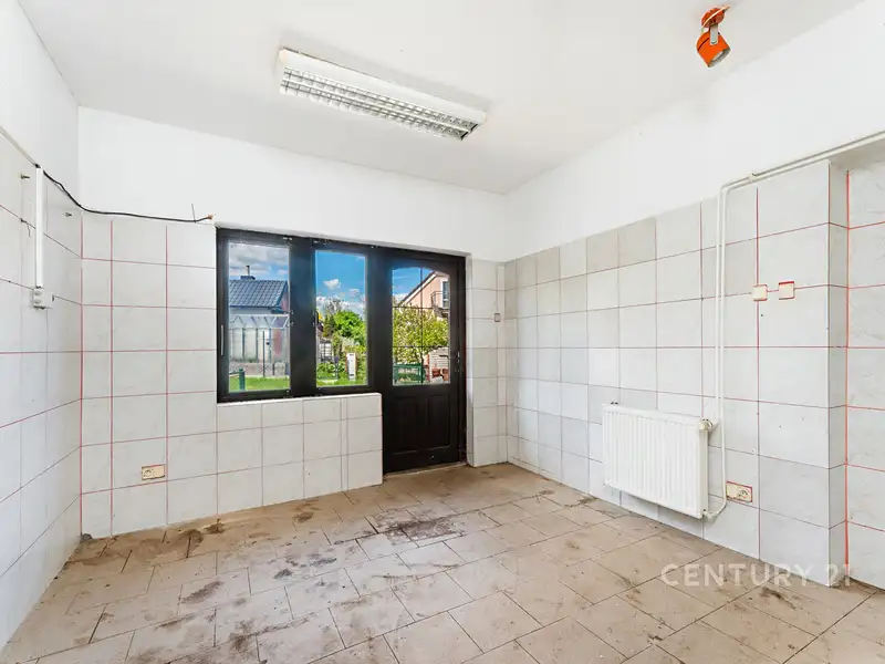 Prodej obchodního prostoru 374 m², Šťáhlavy – náhled fotky 2