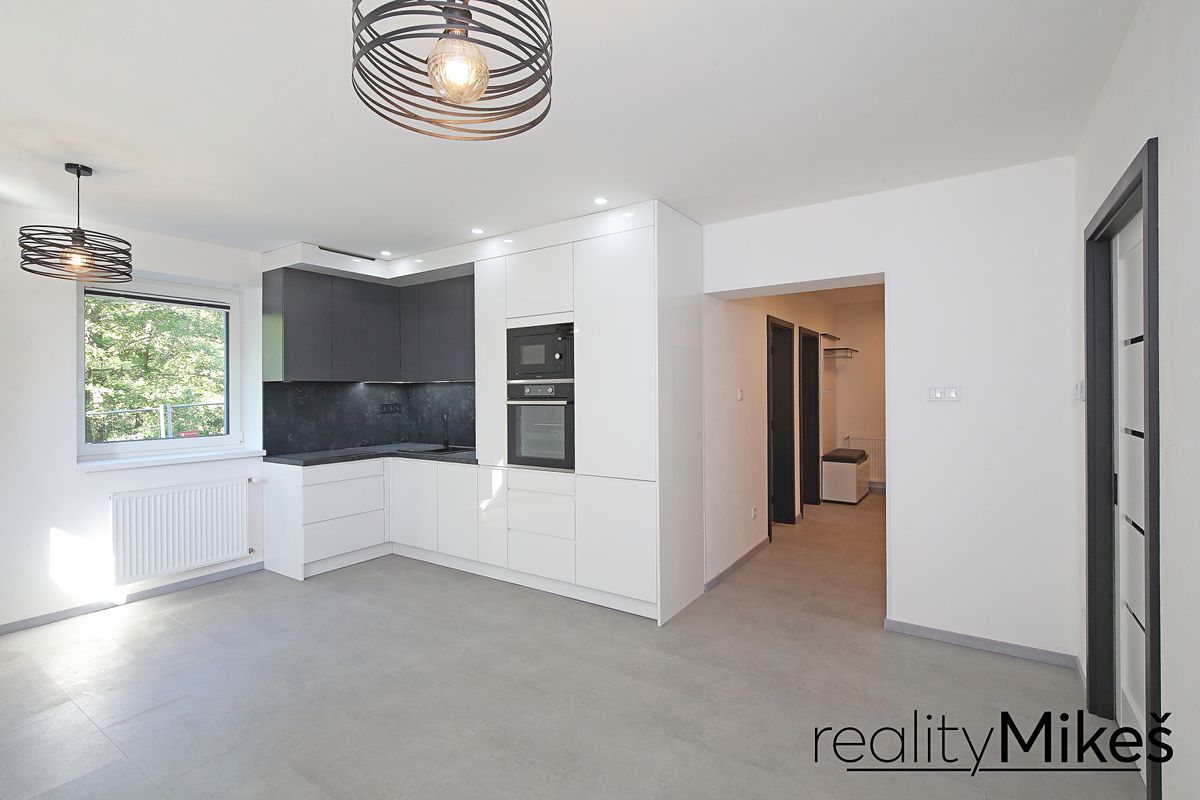 Pronájem bytu 3+kk 62 m²
