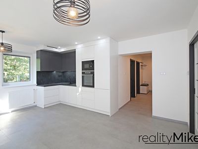 Pronájem bytu 3+kk 62 m²