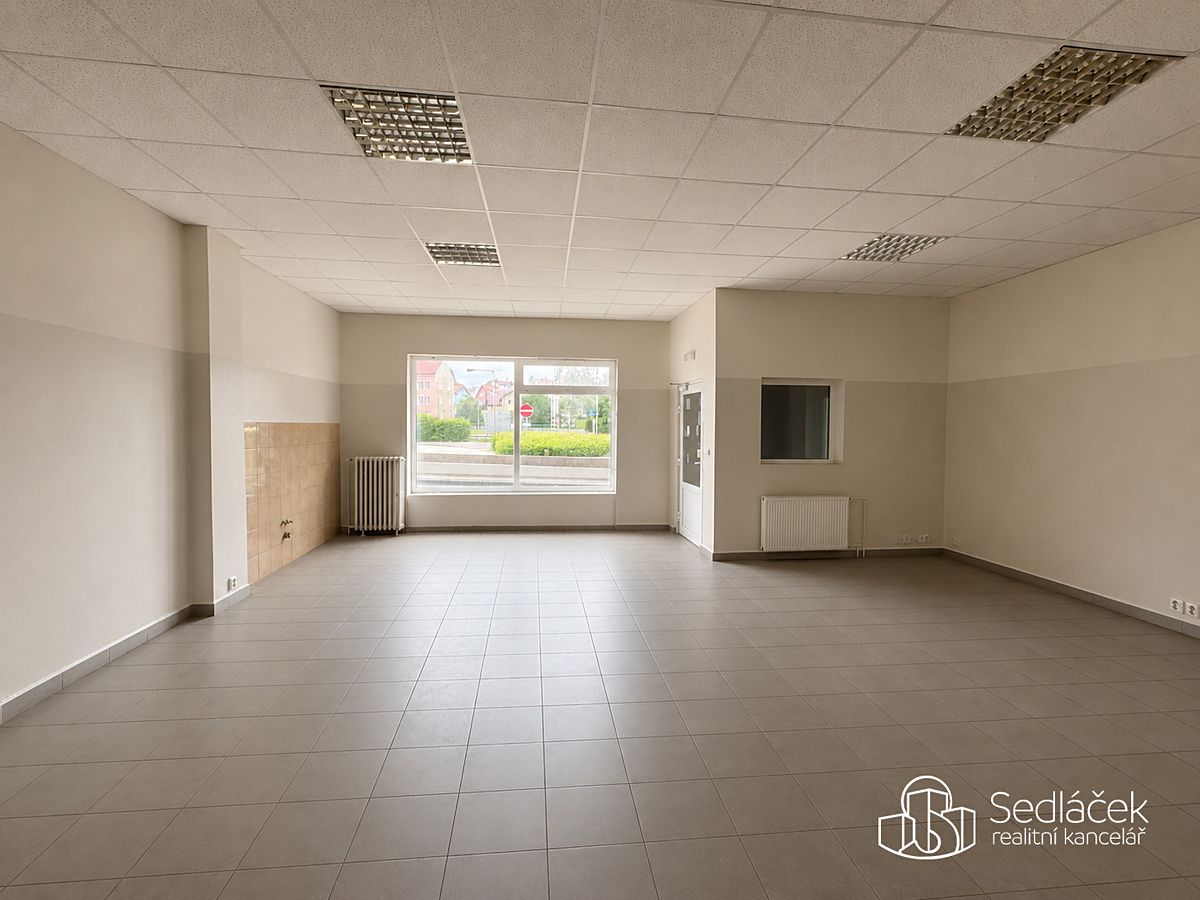 Pronájem komerční nemovitosti 85 m² – fotografie 2