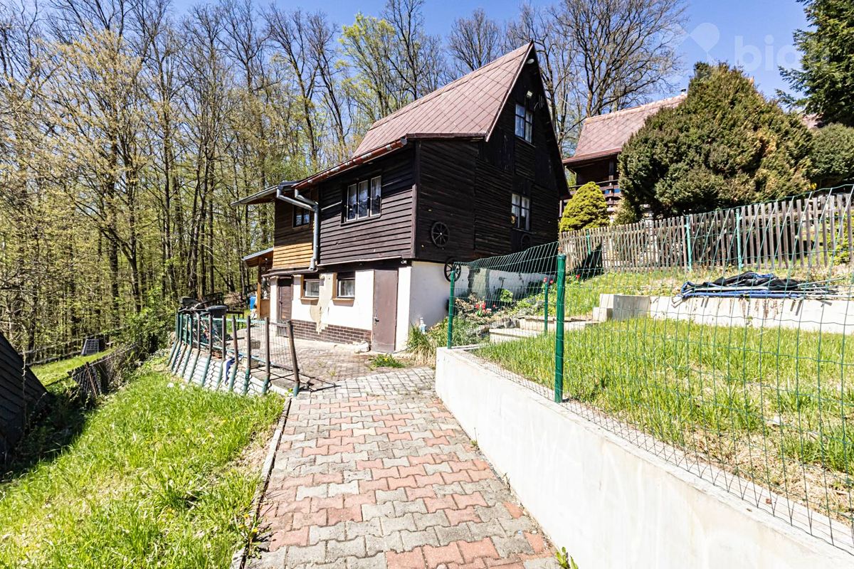 Prodej chaty 50 m², pozemek 640 m²