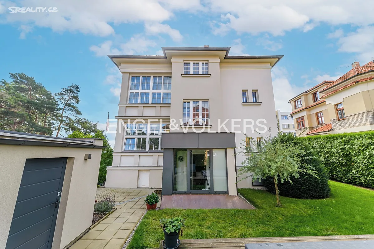 Prodej vily 434 m², pozemek 633 m², Praha
