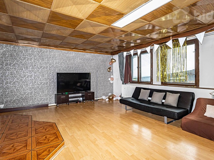 Будинок на продаж, 280 м² (16 з 39)