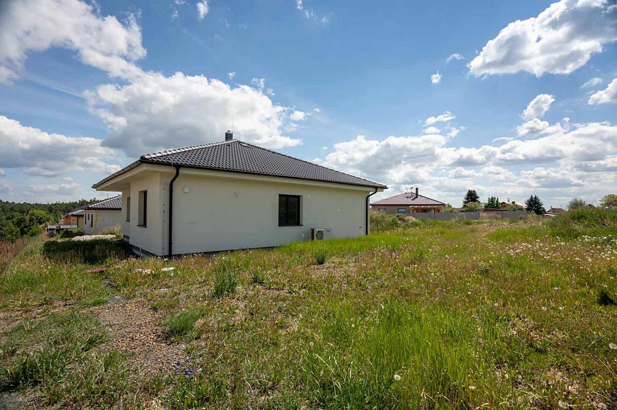 Prodej rodinného domu 103 m², pozemek 745 m² – fotografie 5