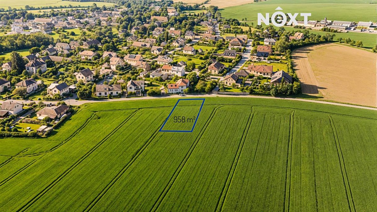 Prodej stavebního pozemku 958 m² – fotografie 3