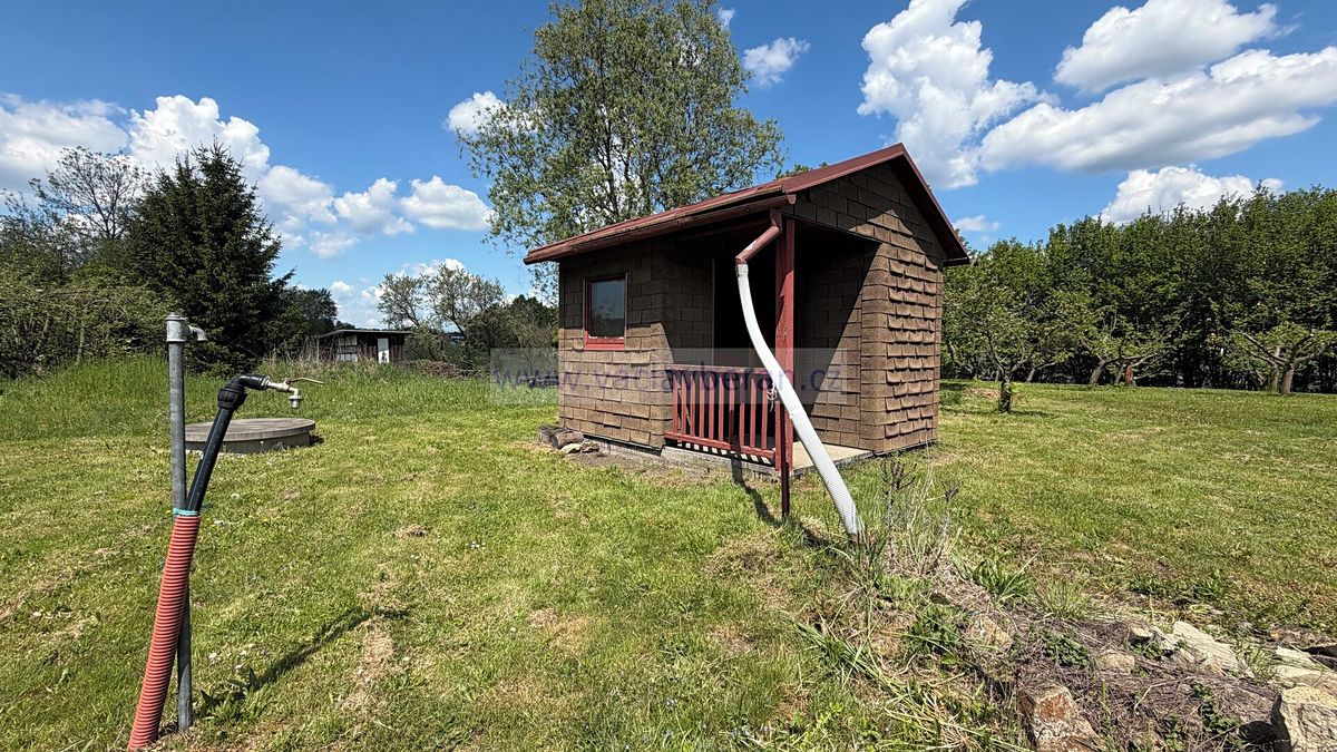 Prodej zahrady 703 m² – fotografie 3