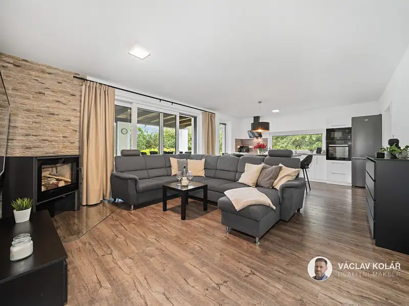 Prodej rodinného domu 81 m², pozemek 534 m², Nová Paka – náhled fotky 3