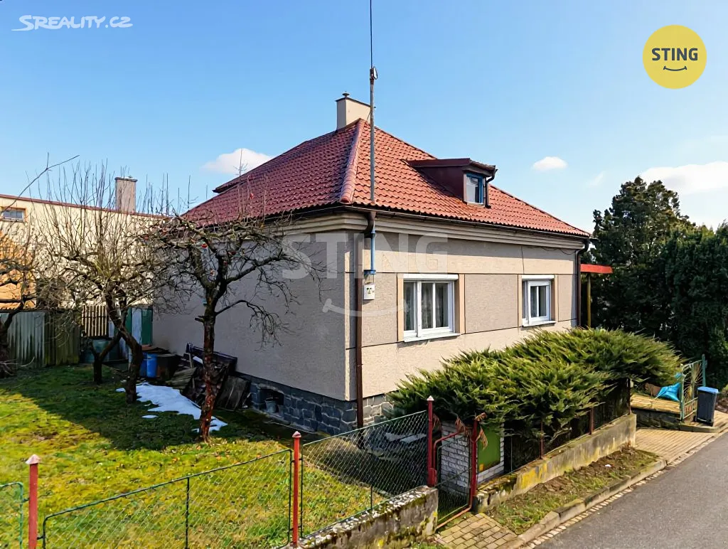 Prodej rodinného domu 150 m², pozemek 729 m² – pohled 3