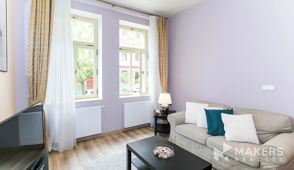 Pronájem bytu 1+1 40 m²
