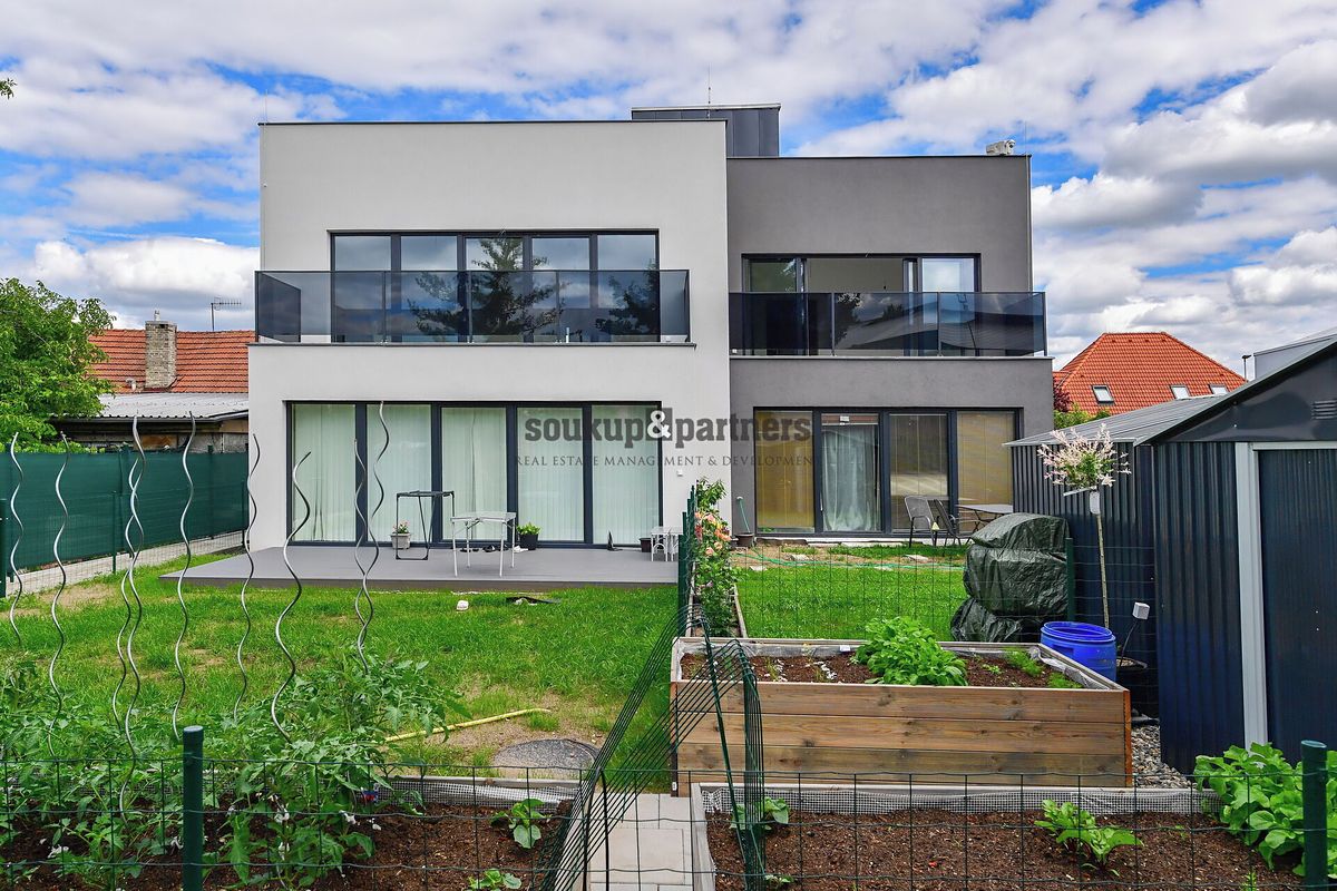 Prodej bytu 3+kk 67 m²
