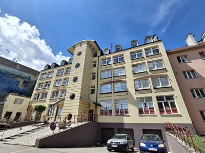 Pronájem bytu 3+kk 70 m²