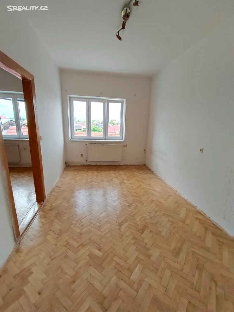 Pronájem bytu 2+1 58 m², Hodonín