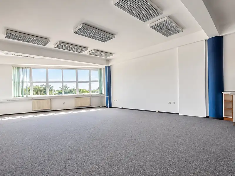 Pronájem kanceláře 57 m², Brno – náhled fotky 1