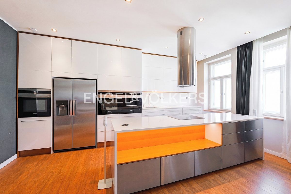 Pronájem bytu 3+kk 86 m²