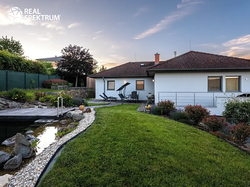 Prodej rodinného domu 265 m², pozemek 891 m², Bílovice nad Svitavou – náhled fotky 3
