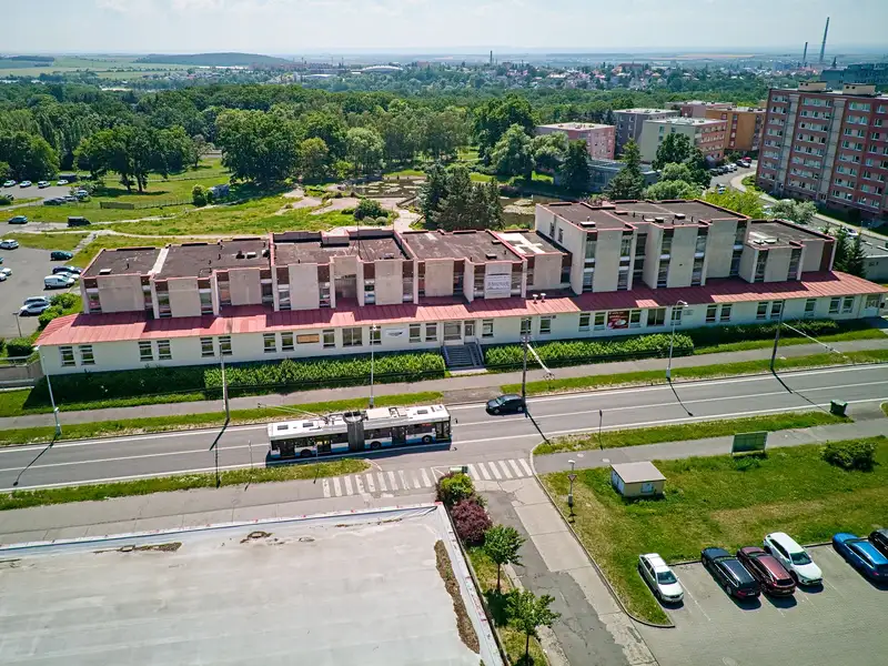 Prodej obchodního prostoru 4284 m², Chomutov – náhled fotky 1