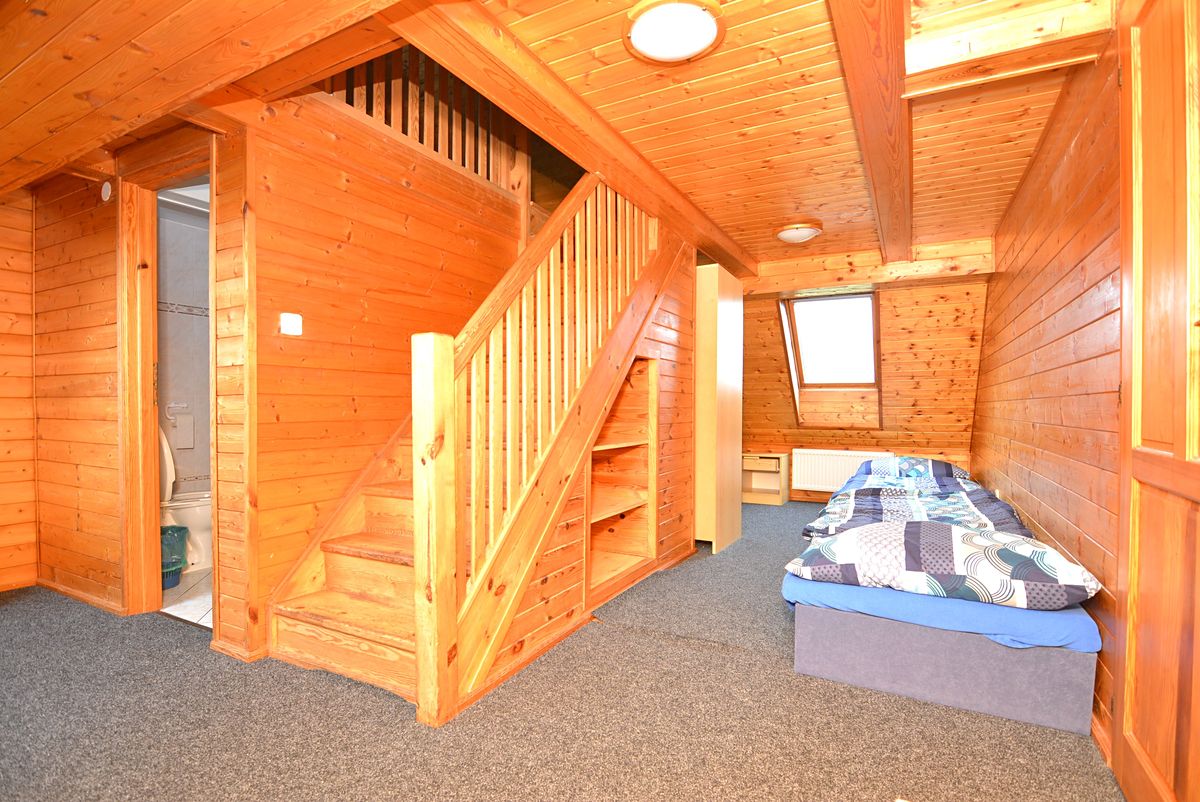 Pronájem bytu 1+1 48 m²