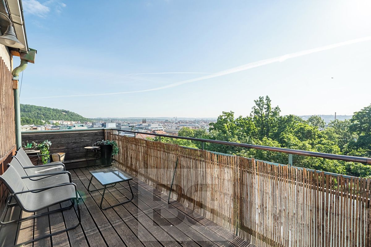 Pronájem bytu 1+1 35 m²