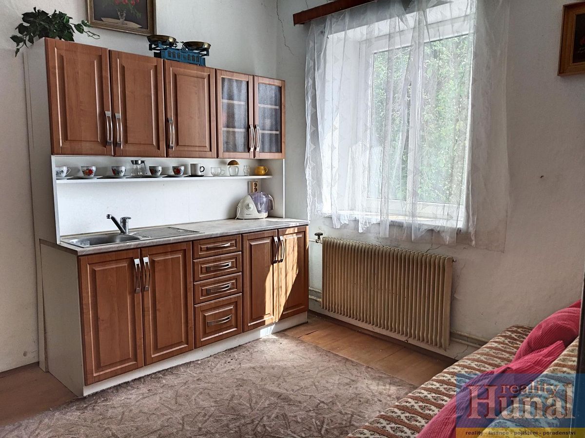 Prodej rodinného domu 103 m², pozemek 204 m² – fotografie 3