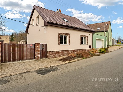 Prodej  rodinného domu 142 m², pozemek 949 m²