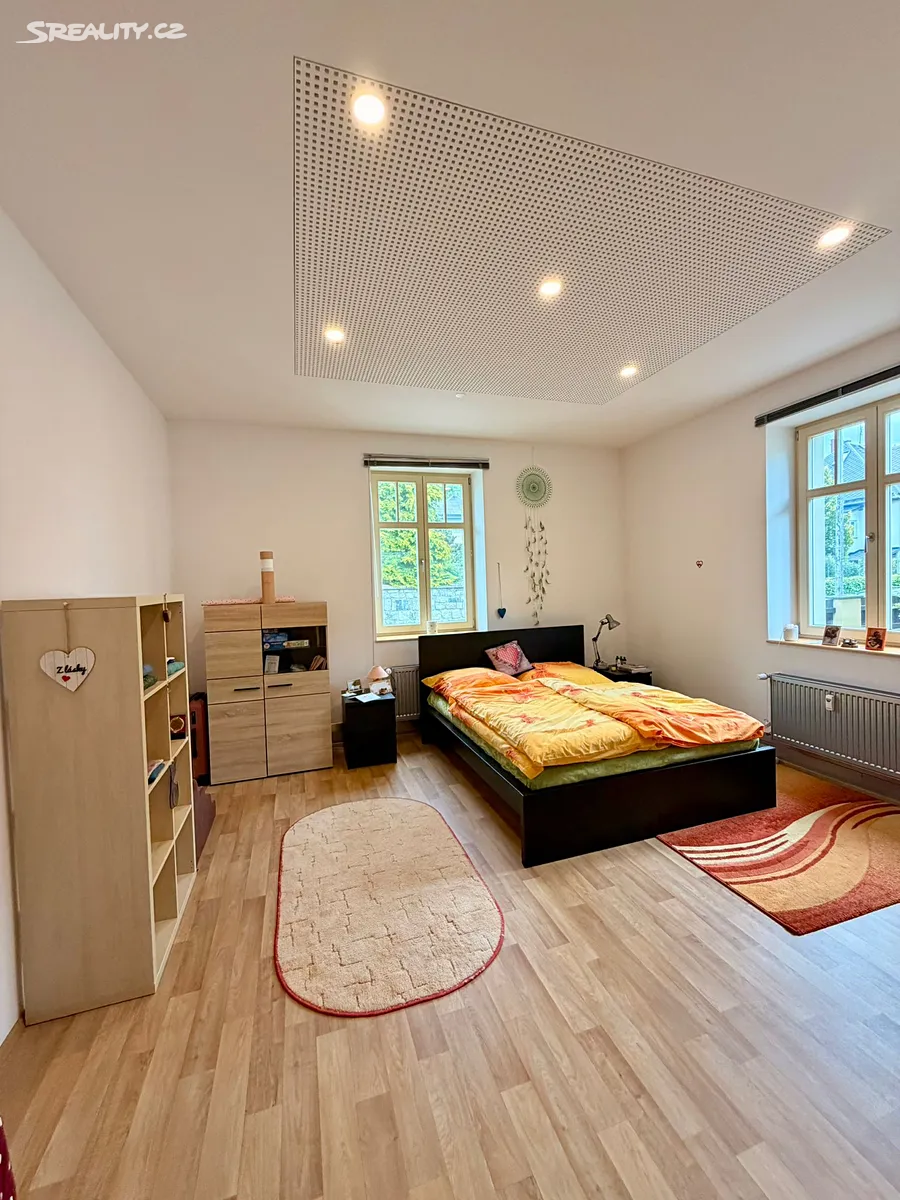 Pronájem bytu 2+kk 56 m² – pohled 3