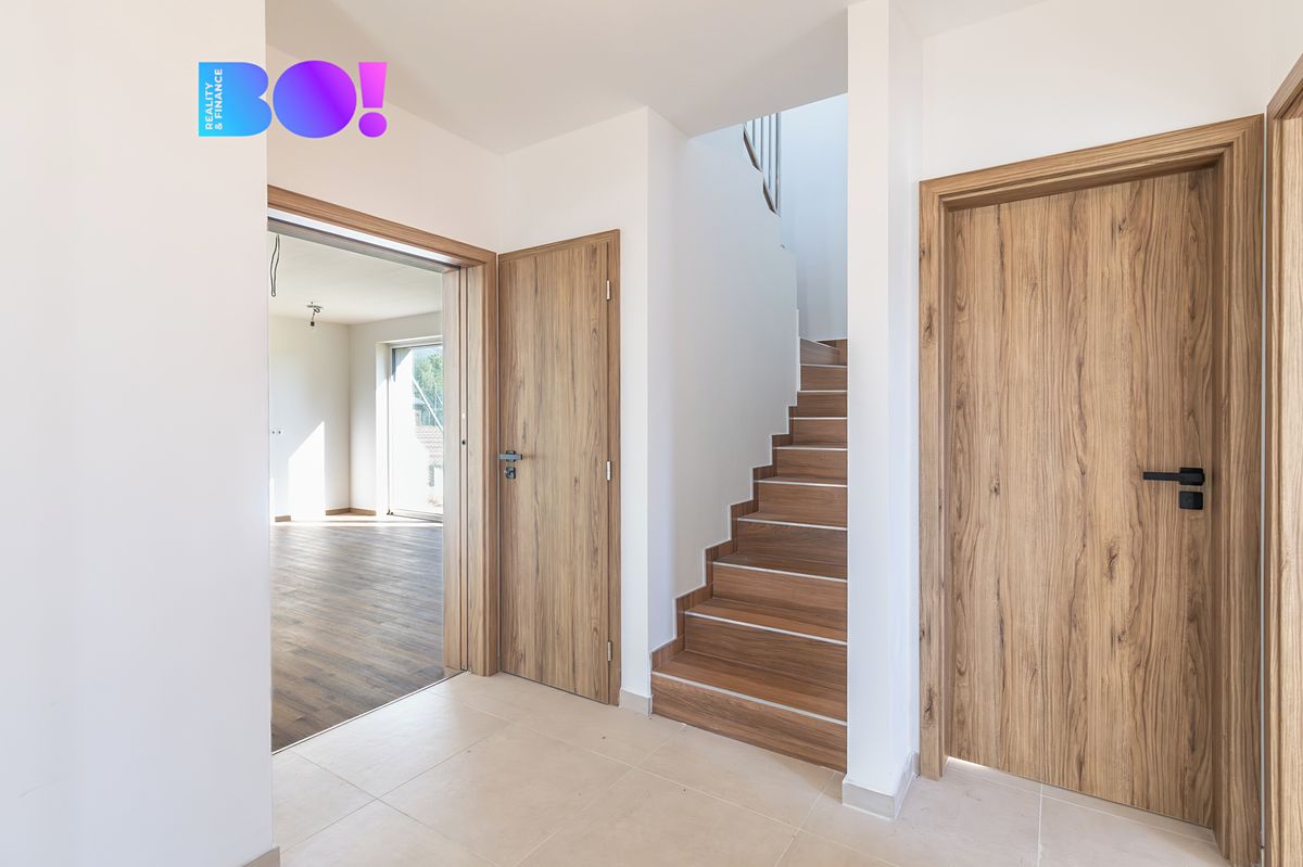 Prodej rodinného domu 116 m², pozemek 554 m² – fotografie 5