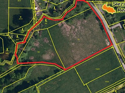 Prodej  stavebního pozemku 7 957 m²