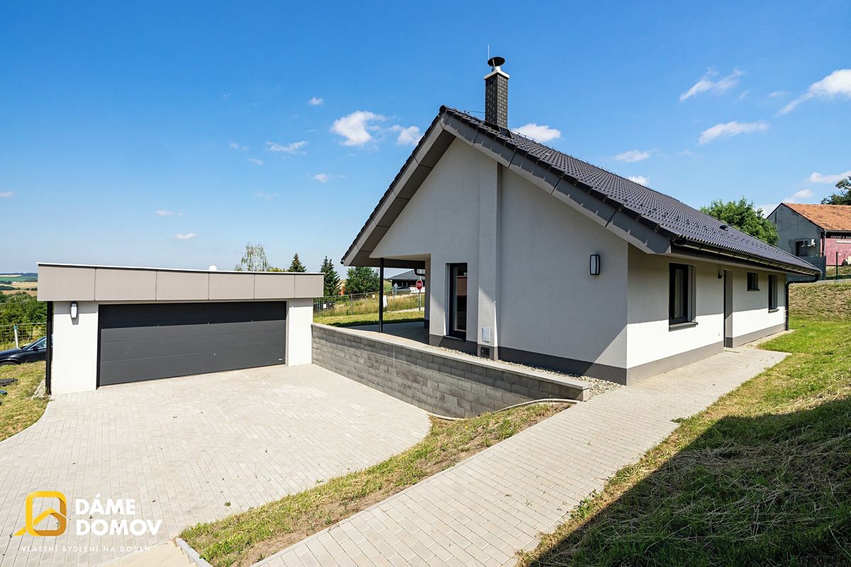 Prodej rodinného domu 132 m², pozemek 801 m²