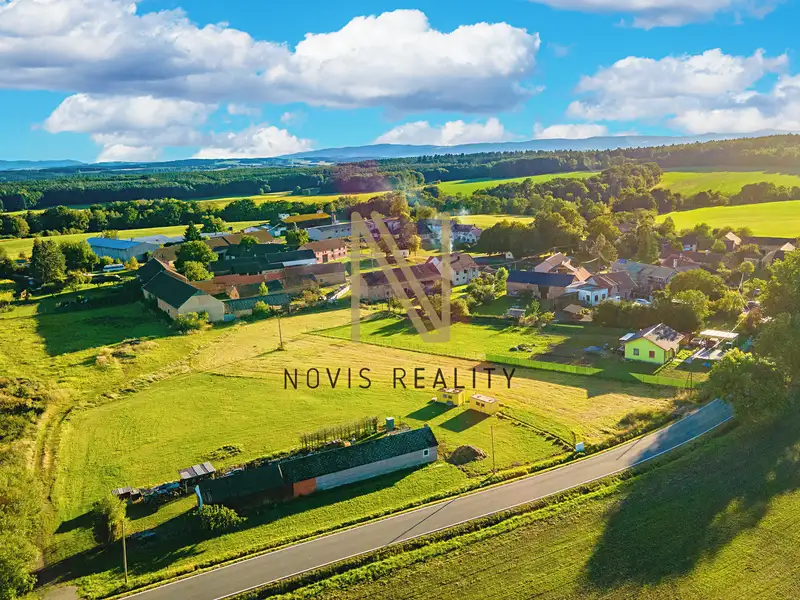 Prodej stavebního pozemku 3058 m², Puclice – náhled fotky 2