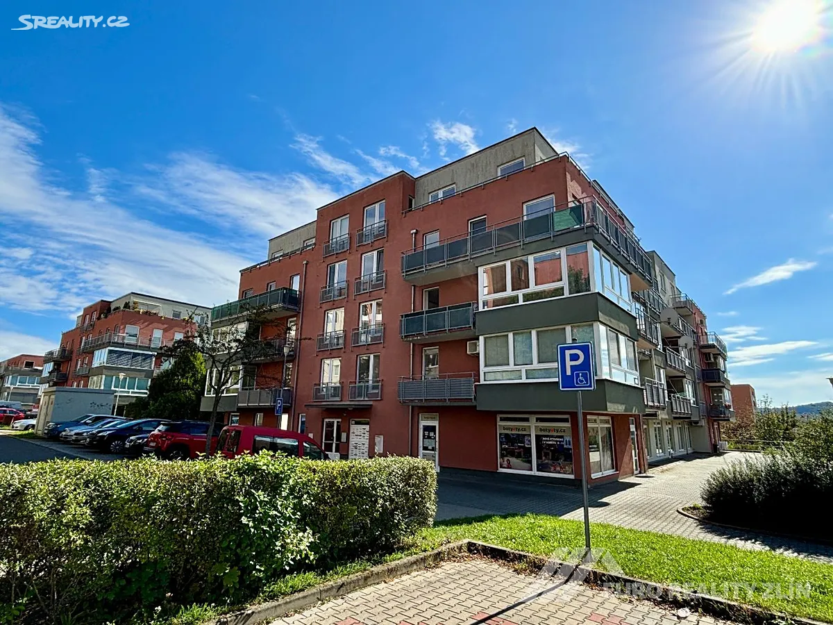 Pronájem bytu 2+kk 62 m², Zlín