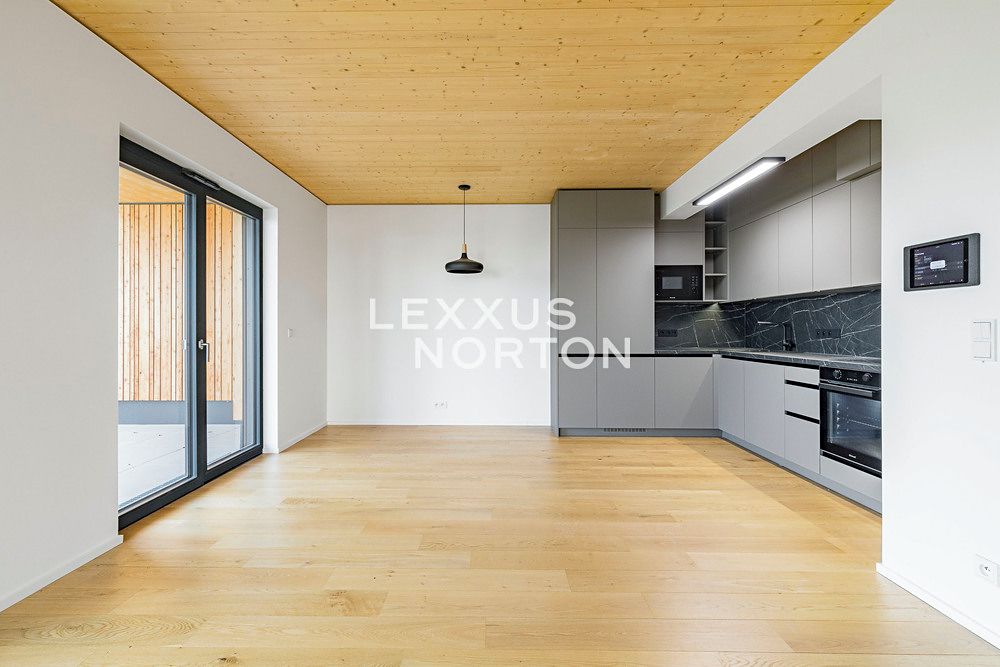 Pronájem bytu 3+kk 68 m²