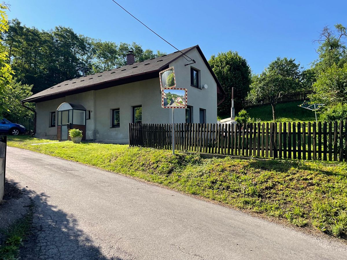 Prodej rodinného domu 130 m², pozemek 1063 m²